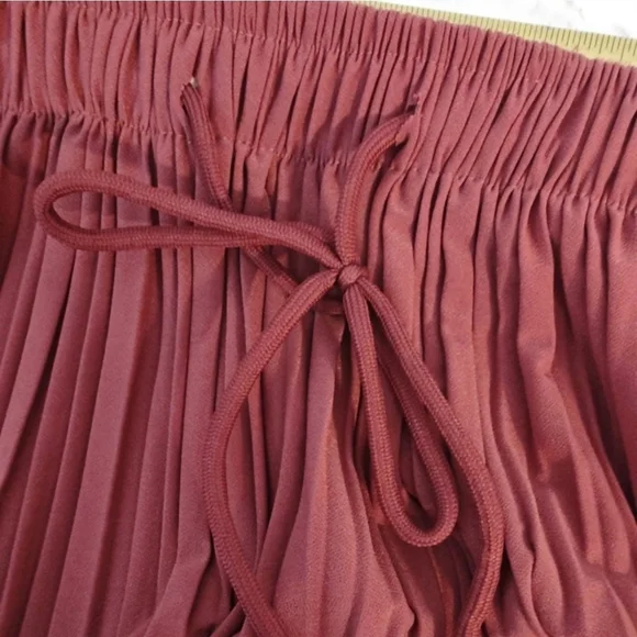 Dusty Rose Micro Pleated Maxi Skirt Elastic Waist Flowy One Size - Picture 11 of 14